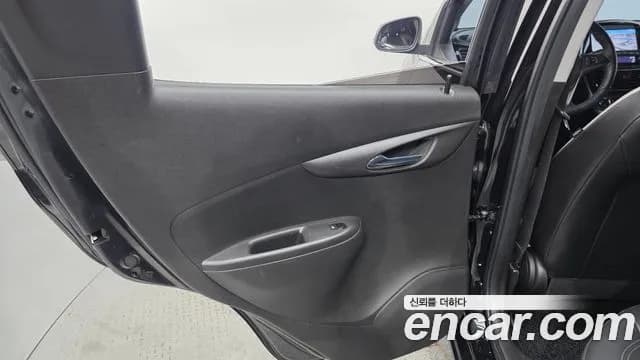 2018 Chevrolet The Next Spark Perfact Black Sold VIN KLYDC487DJC003870 – interior seats 2018 Chevrolet The Next Spark Perfact Black Sold VIN KLYDC487DJC003870 – interior seats