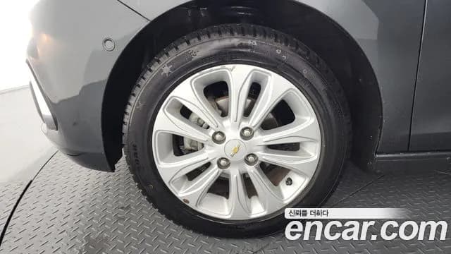 2018 Chevrolet The Next Spark LTZ Sold VIN KLYDC487DJC007655 – trunk area 2018 Chevrolet The Next Spark LTZ Sold VIN KLYDC487DJC007655 – trunk area