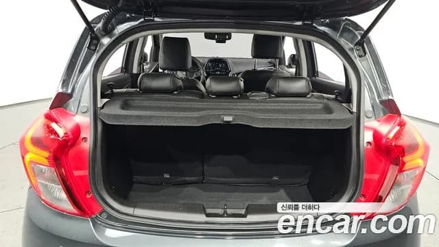 2019 Chevrolet The New Spark Premier Sold VIN KLYDC487DKC228528 – interior seats 2019 Chevrolet The New Spark Premier Sold VIN KLYDC487DKC228528 – interior seats