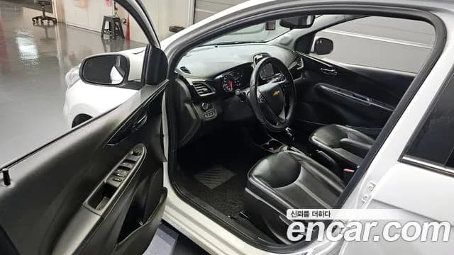 2019 Chevrolet The New Spark Premier Sold VIN KLYDC487DKC737369 – trunk area 2019 Chevrolet The New Spark Premier Sold VIN KLYDC487DKC737369 – trunk area