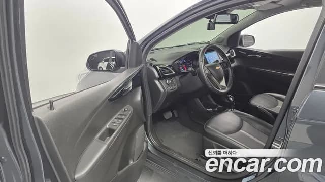 2019 Chevrolet The New Spark Premier Sold VIN KLYDC487DKC758986 – side profile 2019 Chevrolet The New Spark Premier Sold VIN KLYDC487DKC758986 – side profile