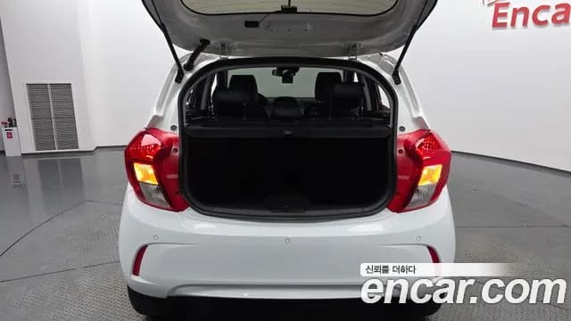 2020 Chevrolet The New Spark Premier Sold VIN KLYDC487DLC012882 – trunk area 2020 Chevrolet The New Spark Premier Sold VIN KLYDC487DLC012882 – trunk area