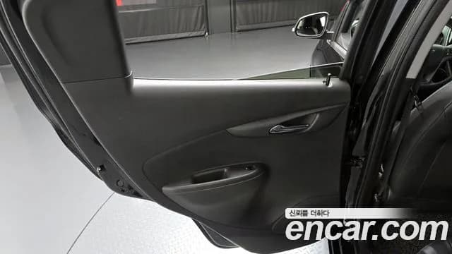 2021 Chevrolet The New Spark Red Pick Edition Sold VIN KLYDC487DMC713861 – interior seats 2021 Chevrolet The New Spark Red Pick Edition Sold VIN KLYDC487DMC713861 – interior seats