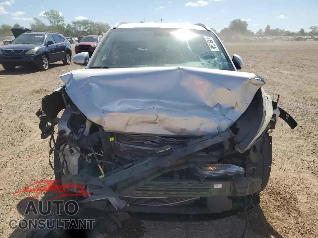 2016 HYUNDAI TUCSON Damaged VIN KM8J3CA40GU201216 – interior seats 2016 HYUNDAI TUCSON Damaged VIN KM8J3CA40GU201216 – interior seats