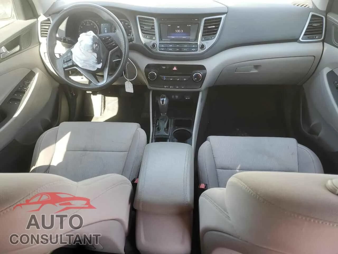 2016 HYUNDAI TUCSON Damaged VIN KM8J3CA40GU201216 – undercarriage 2016 HYUNDAI TUCSON Damaged VIN KM8J3CA40GU201216 – undercarriage