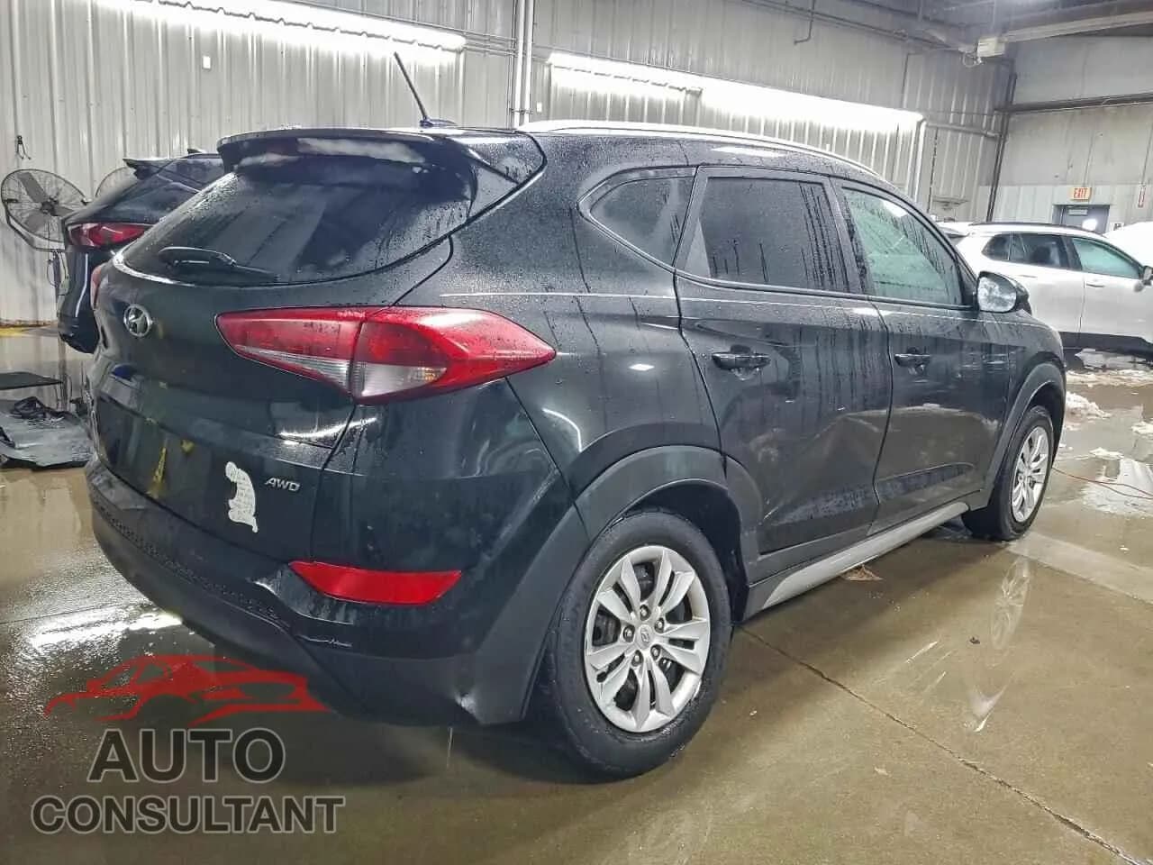 2017 HYUNDAI TUCSON Damaged VIN KM8J3CA48HU319421 – side profile 2017 HYUNDAI TUCSON Damaged VIN KM8J3CA48HU319421 – side profile