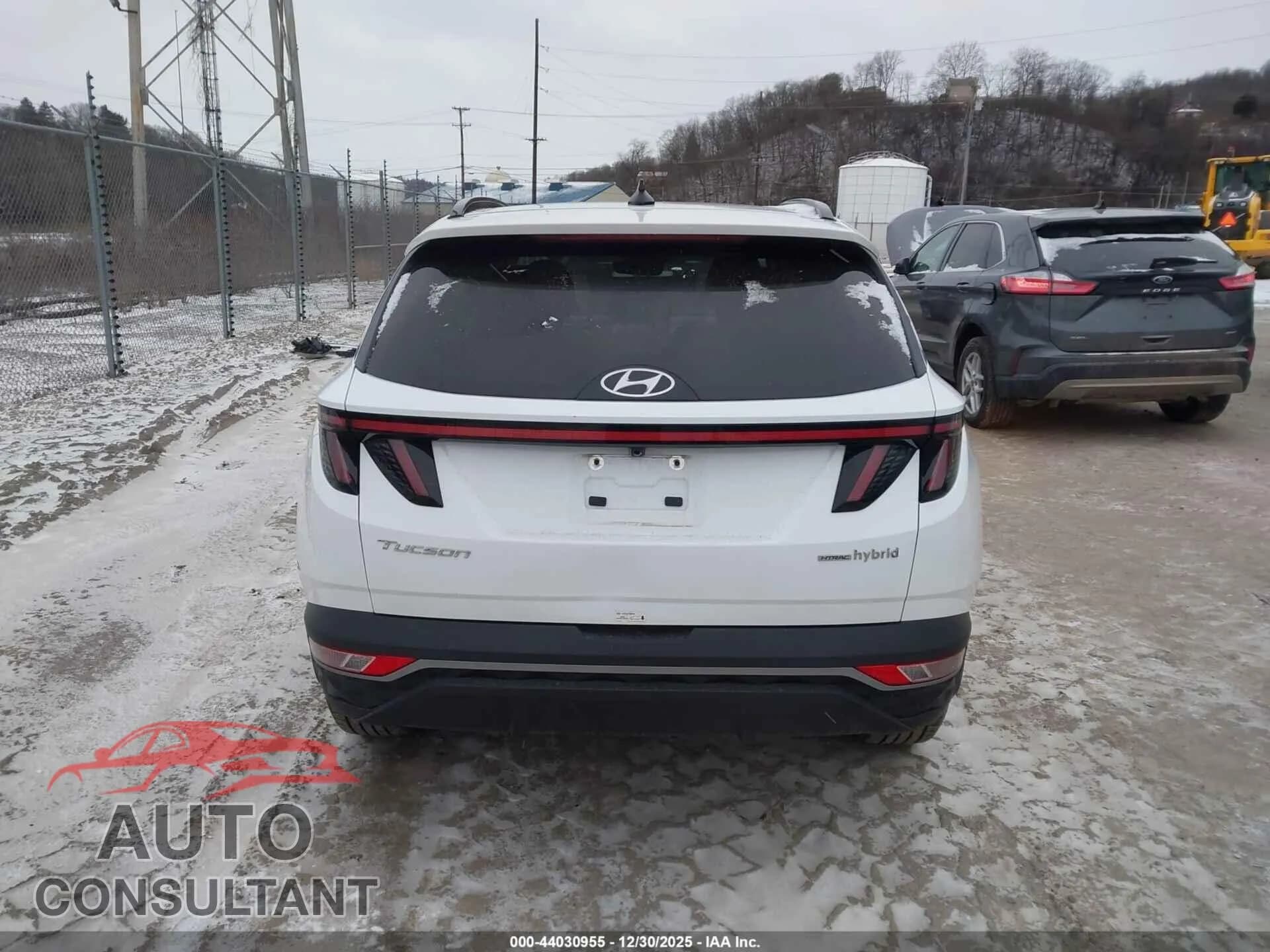 2024 HYUNDAI TUCSON HYBRID Damaged VIN KM8JCCD10RU175544 – photo 16 2024 HYUNDAI TUCSON HYBRID Damaged VIN KM8JCCD10RU175544 – photo 16