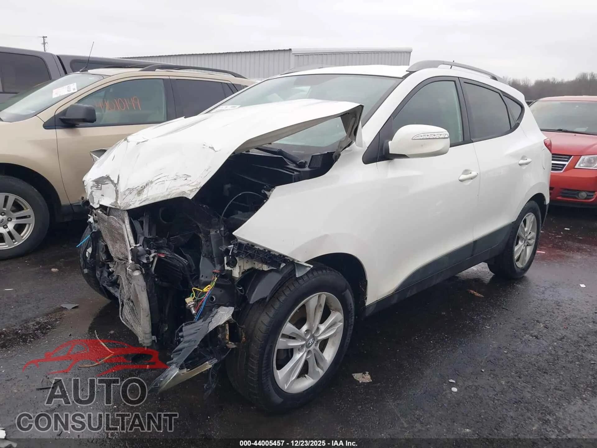 2012 HYUNDAI TUCSON Damaged VIN KM8JU3AC6CU360272 – rear exterior 2012 HYUNDAI TUCSON Damaged VIN KM8JU3AC6CU360272 – rear exterior