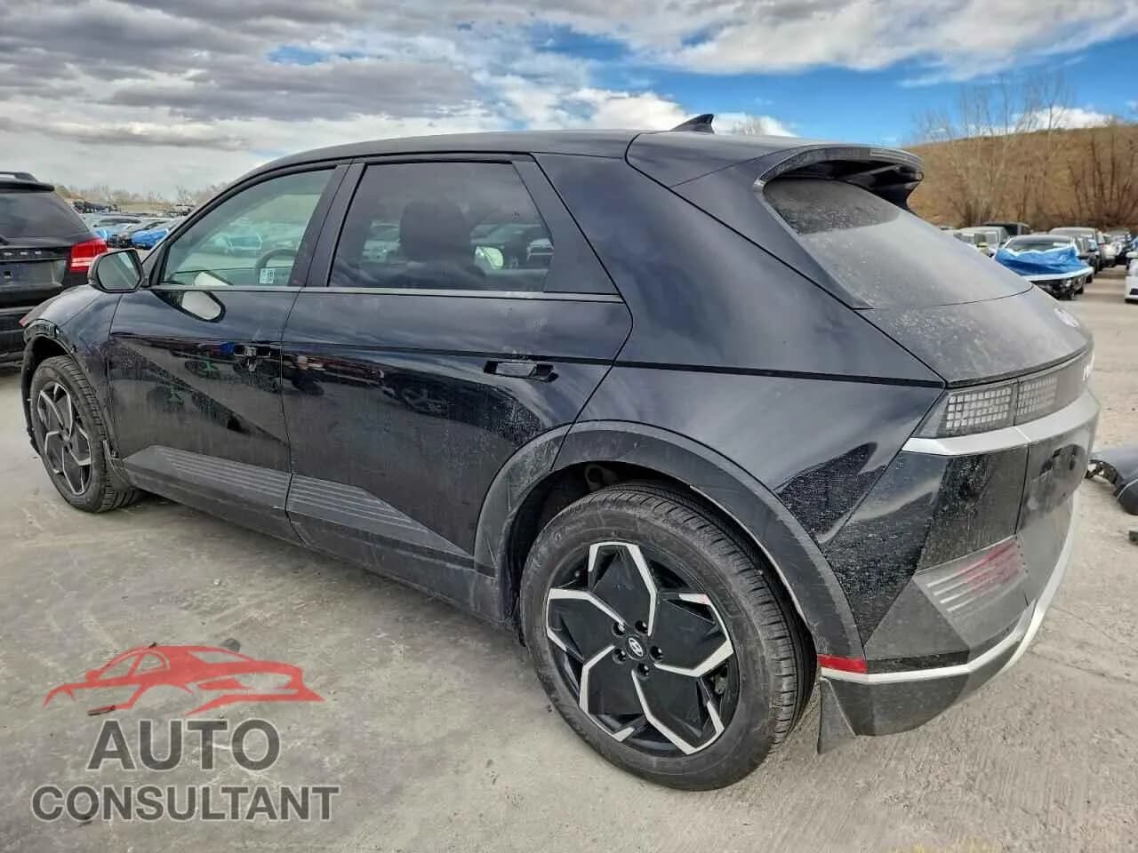 2024 HYUNDAI IONIQ Damaged VIN KM8KNDDFXRU299630 – rear exterior 2024 HYUNDAI IONIQ Damaged VIN KM8KNDDFXRU299630 – rear exterior