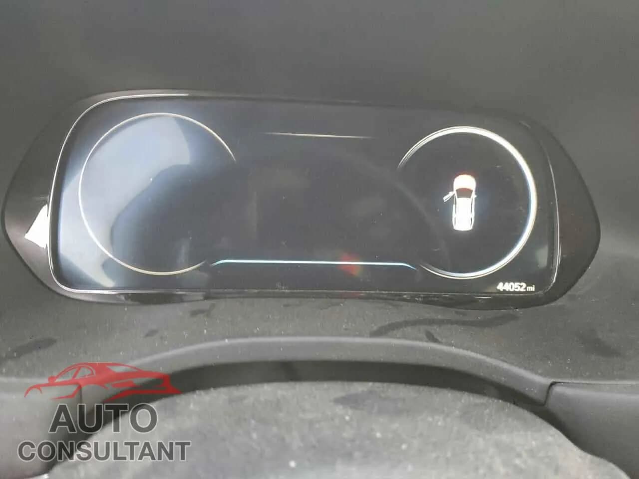 2020 HYUNDAI PALISADE Damaged VIN KM8R5DHE3LU150211 – trunk area 2020 HYUNDAI PALISADE Damaged VIN KM8R5DHE3LU150211 – trunk area