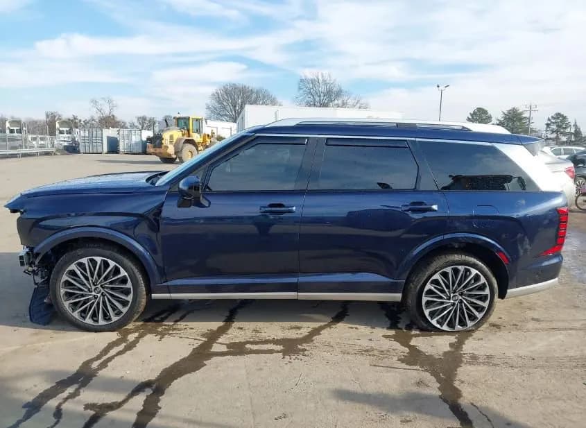 2026 HYUNDAI Palisade Used VIN KM8RM5SA7TU033195 – photo 15 2026 HYUNDAI Palisade Used VIN KM8RM5SA7TU033195 – photo 15