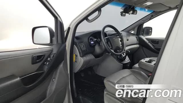 2018 Hyundai The New Grand Starex Van 3-Seater Sold VIN KMFWBX7KAJU989558 – photo 20 2018 Hyundai The New Grand Starex Van 3-Seater Sold VIN KMFWBX7KAJU989558 – photo 20