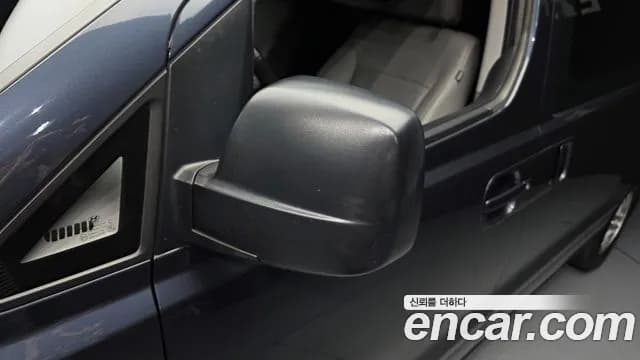2019 Hyundai The New Grand Starex Van 3-Seater Sold VIN KMFWBX7KAKU005725 – photo 17 2019 Hyundai The New Grand Starex Van 3-Seater Sold VIN KMFWBX7KAKU005725 – photo 17
