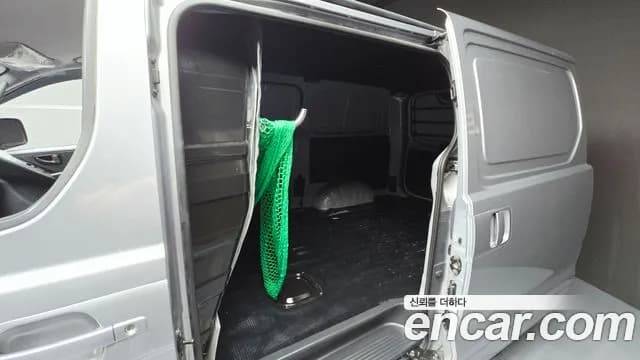 2021 Hyundai The New Grand Starex Van 3-Seater Sold VIN KMFWBX7KAMU198882 – photo 18 2021 Hyundai The New Grand Starex Van 3-Seater Sold VIN KMFWBX7KAMU198882 – photo 18