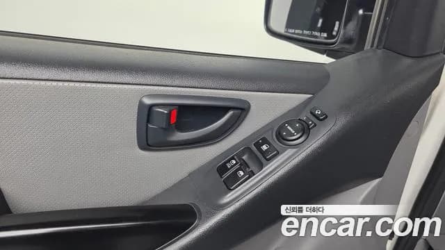 2017 Hyundai Grand Starex 3-Seater VAN Sold VIN KMFWBX7KBHU898067 – odometer reading 2017 Hyundai Grand Starex 3-Seater VAN Sold VIN KMFWBX7KBHU898067 – odometer reading