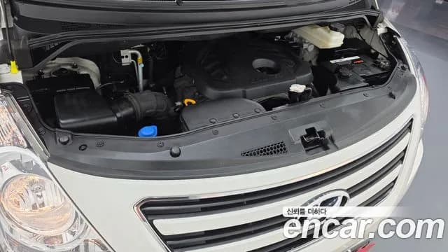 2017 Hyundai Grand Starex 3-Seater VAN Sold VIN KMFWBX7KBHU898067 – photo 18 2017 Hyundai Grand Starex 3-Seater VAN Sold VIN KMFWBX7KBHU898067 – photo 18