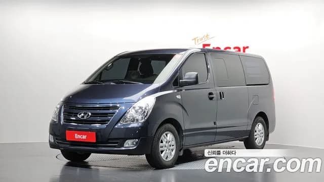 2017 Hyundai Grand Starex 5-Seater VAN Sold VIN KMFWBX7KBHU923684 – interior seats 2017 Hyundai Grand Starex 5-Seater VAN Sold VIN KMFWBX7KBHU923684 – interior seats