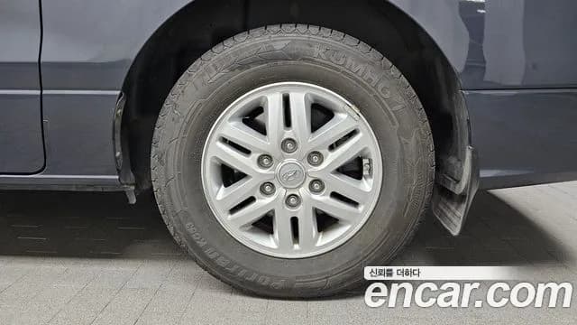2017 Hyundai Grand Starex 5-Seater VAN Sold VIN KMFWBX7KBHU923684 – photo 20 2017 Hyundai Grand Starex 5-Seater VAN Sold VIN KMFWBX7KBHU923684 – photo 20