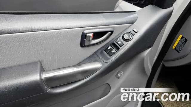 2018 Hyundai Grand Starex 5-Seater VAN Sold VIN KMFWBX7KBJU925493 – photo 17 2018 Hyundai Grand Starex 5-Seater VAN Sold VIN KMFWBX7KBJU925493 – photo 17