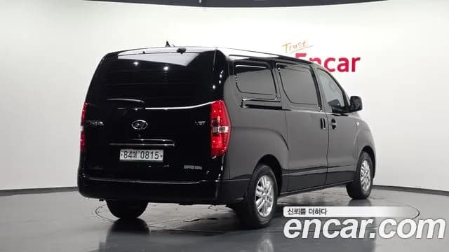 2018 Hyundai Grand Starex 3-Seater VAN Sold VIN KMFWBX7KBJU926195 – front exterior 2018 Hyundai Grand Starex 3-Seater VAN Sold VIN KMFWBX7KBJU926195 – front exterior