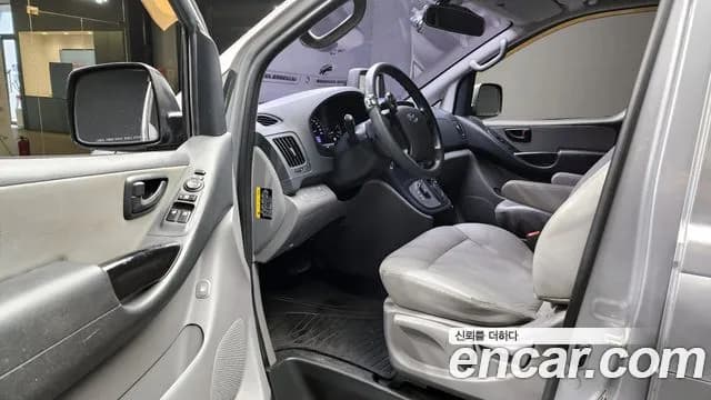 2018 Hyundai Grand Starex 5-Seater VAN Sold VIN KMFWBX7KBJU927884 – photo 18 2018 Hyundai Grand Starex 5-Seater VAN Sold VIN KMFWBX7KBJU927884 – photo 18