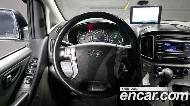 2018 Hyundai Grand Starex 5-Seater VAN Sold VIN KMFWBX7KBJU928614 – photo 14 2018 Hyundai Grand Starex 5-Seater VAN Sold VIN KMFWBX7KBJU928614 – photo 14