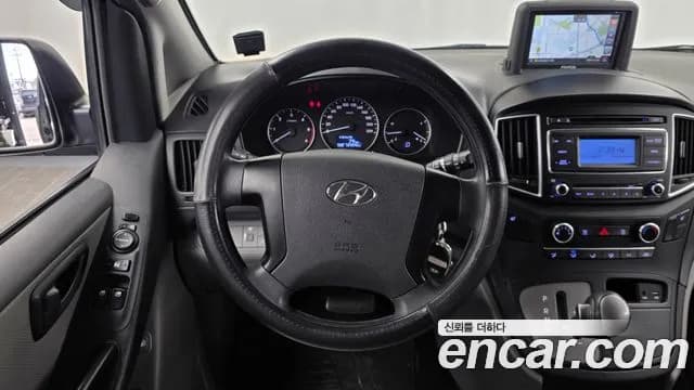 2018 Hyundai Grand Starex 5-Seater VAN Sold VIN KMFWBX7KBJU929766 – trunk area 2018 Hyundai Grand Starex 5-Seater VAN Sold VIN KMFWBX7KBJU929766 – trunk area