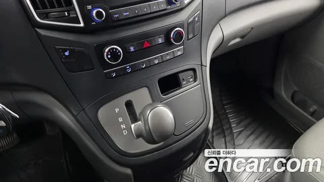 2018 Hyundai Grand Starex 5-Seater VAN Sold VIN KMFWBX7KBJU929766 – photo 11 2018 Hyundai Grand Starex 5-Seater VAN Sold VIN KMFWBX7KBJU929766 – photo 11
