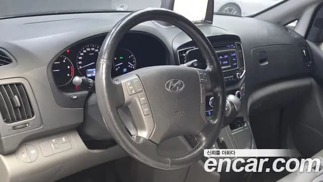 2018 Hyundai Grand Starex 3-Seater VAN Sold VIN KMFWBX7KBJU931724 – engine bay 2018 Hyundai Grand Starex 3-Seater VAN Sold VIN KMFWBX7KBJU931724 – engine bay
