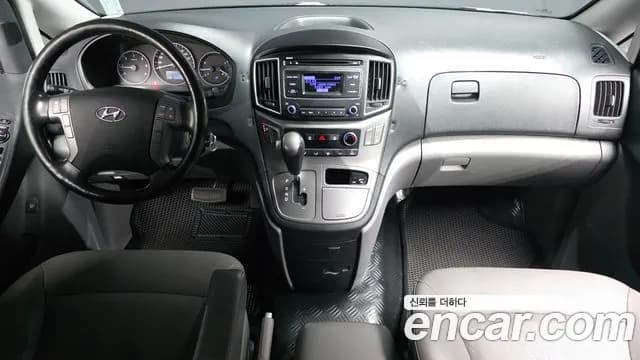 2018 Hyundai Grand Starex 5-Seater VAN Sold VIN KMFWBX7KBJU934467 – interior seats 2018 Hyundai Grand Starex 5-Seater VAN Sold VIN KMFWBX7KBJU934467 – interior seats