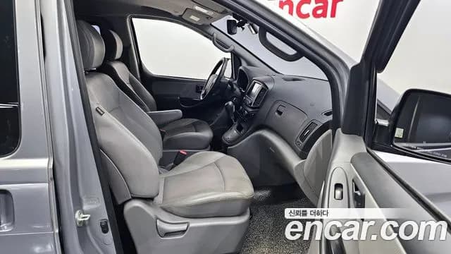 2018 Hyundai Grand Starex 5-Seater VAN Sold VIN KMFWBX7KBJU938867 – photo 12 2018 Hyundai Grand Starex 5-Seater VAN Sold VIN KMFWBX7KBJU938867 – photo 12