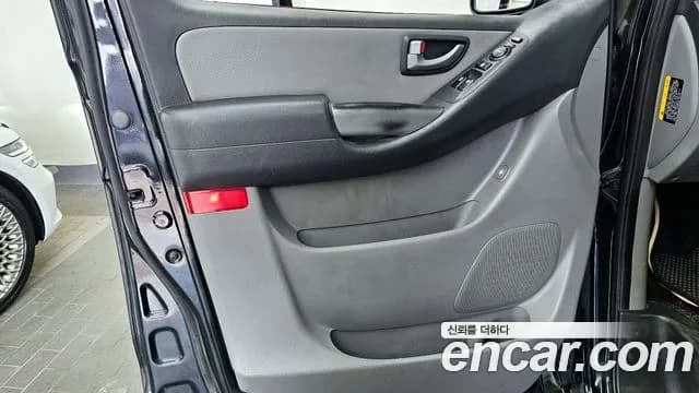 2018 Hyundai Grand Starex 5-Seater VAN Sold VIN KMFWBX7KBJU942401 – undercarriage 2018 Hyundai Grand Starex 5-Seater VAN Sold VIN KMFWBX7KBJU942401 – undercarriage