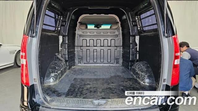 2018 Hyundai Grand Starex 5-Seater VAN Sold VIN KMFWBX7KBJU942401 – photo 12 2018 Hyundai Grand Starex 5-Seater VAN Sold VIN KMFWBX7KBJU942401 – photo 12