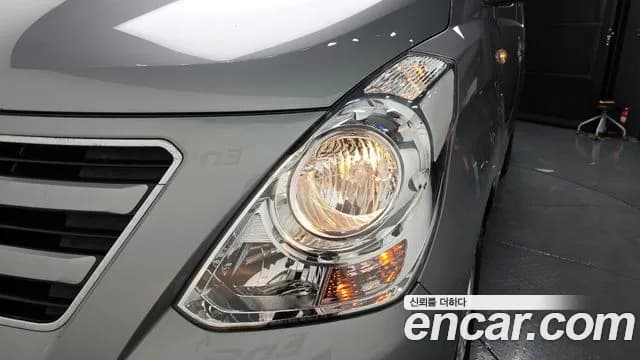 2018 Hyundai Grand Starex 5-Seater VAN Sold VIN KMFWBX7KBJU949826 – interior seats 2018 Hyundai Grand Starex 5-Seater VAN Sold VIN KMFWBX7KBJU949826 – interior seats
