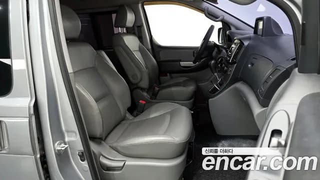 2018 Hyundai Grand Starex 5-Seater VAN Sold VIN KMFWBX7KBJU949826 – photo 18 2018 Hyundai Grand Starex 5-Seater VAN Sold VIN KMFWBX7KBJU949826 – photo 18