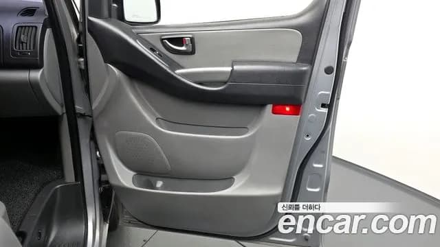 2018 Hyundai Grand Starex 5-Seater VAN Sold VIN KMFWBX7KBJU949826 – photo 27 2018 Hyundai Grand Starex 5-Seater VAN Sold VIN KMFWBX7KBJU949826 – photo 27