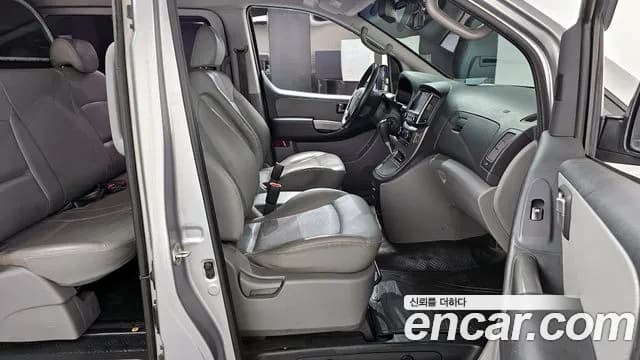 2018 Hyundai Grand Starex 5-Seater VAN Sold VIN KMFWBX7KBJU949985 – side profile 2018 Hyundai Grand Starex 5-Seater VAN Sold VIN KMFWBX7KBJU949985 – side profile