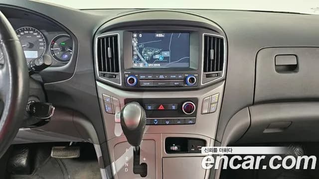 2018 Hyundai Grand Starex 5-Seater VAN Sold VIN KMFWBX7KBJU949985 – photo 11 2018 Hyundai Grand Starex 5-Seater VAN Sold VIN KMFWBX7KBJU949985 – photo 11