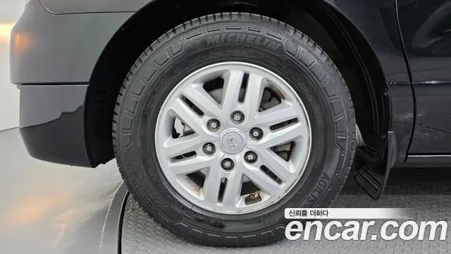 2018 Hyundai Grand Starex 3-Seater VAN Sold VIN KMFWBX7KBJU951153 – rear exterior 2018 Hyundai Grand Starex 3-Seater VAN Sold VIN KMFWBX7KBJU951153 – rear exterior