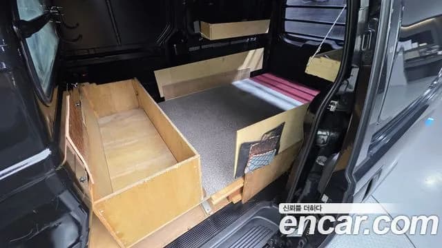 2018 Hyundai Grand Starex 3-Seater VAN Sold VIN KMFWBX7KBJU951153 – photo 11 2018 Hyundai Grand Starex 3-Seater VAN Sold VIN KMFWBX7KBJU951153 – photo 11