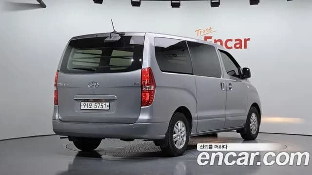 2018 Hyundai Grand Starex 3-Seater VAN Sold VIN KMFWBX7KBJU956996 – front exterior 2018 Hyundai Grand Starex 3-Seater VAN Sold VIN KMFWBX7KBJU956996 – front exterior