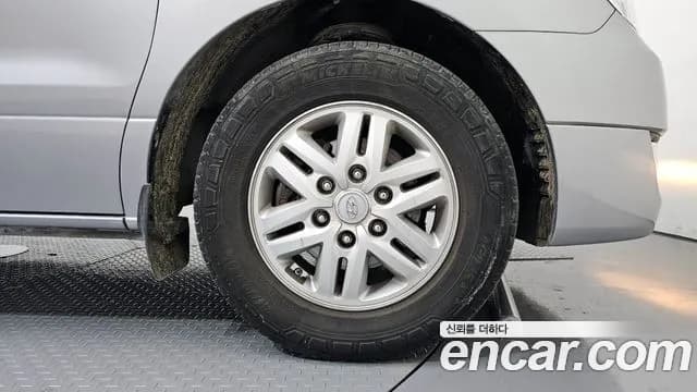 2018 Hyundai Grand Starex 3-Seater VAN Sold VIN KMFWBX7KBJU956996 – interior seats 2018 Hyundai Grand Starex 3-Seater VAN Sold VIN KMFWBX7KBJU956996 – interior seats