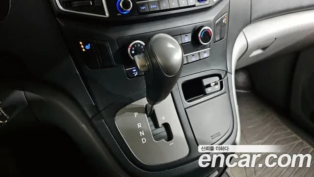 2018 Hyundai Grand Starex 3-Seater VAN Sold VIN KMFWBX7KBJU956996 – photo 17 2018 Hyundai Grand Starex 3-Seater VAN Sold VIN KMFWBX7KBJU956996 – photo 17