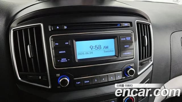 2018 Hyundai Grand Starex 3-Seater VAN Sold VIN KMFWBX7KBJU956996 – photo 20 2018 Hyundai Grand Starex 3-Seater VAN Sold VIN KMFWBX7KBJU956996 – photo 20