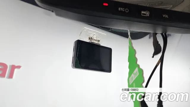 2018 Hyundai Grand Starex 5-Seater VAN Sold VIN KMFWBX7KBJU963083 – photo 12 2018 Hyundai Grand Starex 5-Seater VAN Sold VIN KMFWBX7KBJU963083 – photo 12