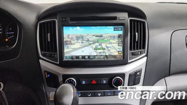 2018 Hyundai Grand Starex 5-Seater VAN Sold VIN KMFWBX7KBJU963083 – photo 14 2018 Hyundai Grand Starex 5-Seater VAN Sold VIN KMFWBX7KBJU963083 – photo 14