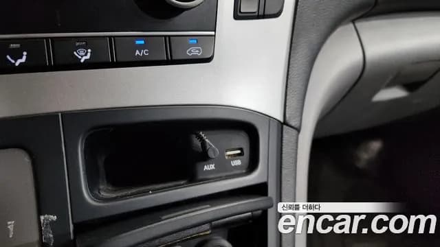 2018 Hyundai Grand Starex 5-Seater VAN Sold VIN KMFWBX7KBJU963083 – photo 15 2018 Hyundai Grand Starex 5-Seater VAN Sold VIN KMFWBX7KBJU963083 – photo 15