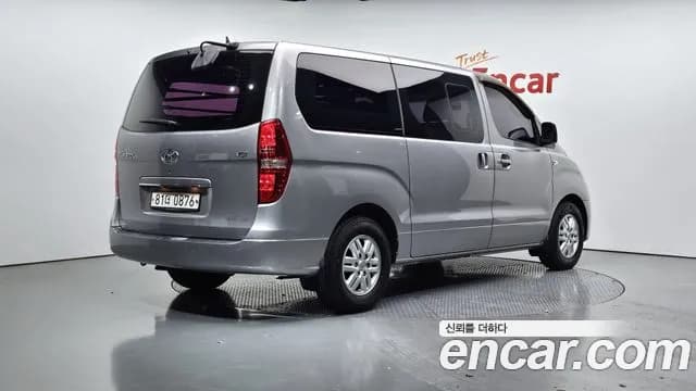 2018 Hyundai Grand Starex 5-Seater VAN Sold VIN KMFWBX7KBJU966691 – exterior detail 2018 Hyundai Grand Starex 5-Seater VAN Sold VIN KMFWBX7KBJU966691 – exterior detail