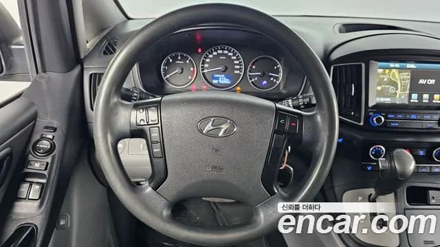 2018 Hyundai Grand Starex 5-Seater VAN Sold VIN KMFWBX7KBJU966691 – photo 16 2018 Hyundai Grand Starex 5-Seater VAN Sold VIN KMFWBX7KBJU966691 – photo 16