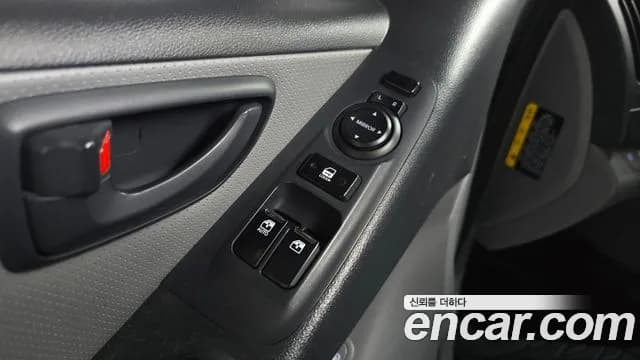 2018 Hyundai The New Grand Starex Van 5-Seater Sold VIN KMFWBX7KBJU974769 – side profile 2018 Hyundai The New Grand Starex Van 5-Seater Sold VIN KMFWBX7KBJU974769 – side profile